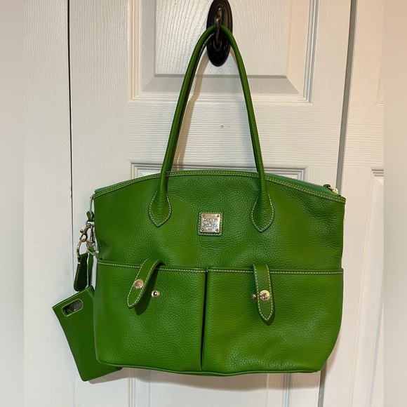 Dooney and Bourke purse. Green. Limited Edition. Extra pockets. NEVER USED. - Picture 1 of 10